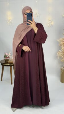 عباية تهاني